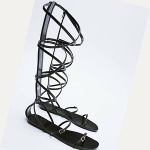 ZARA gladiator sandal Like New 39